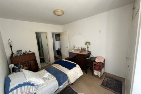 Apartamento à venda com 3 quartos, sendo 2 suítes,  em Jardim Paulista, São Paulo, SP