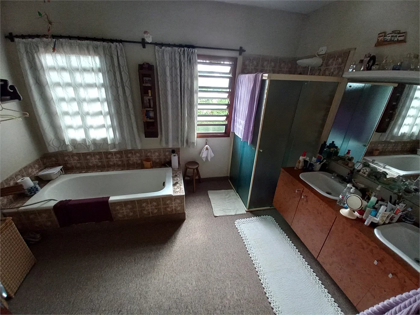 Sobrado à venda com 4 quartos, sendo 2 suítes,  em Fazenda Morumbi, São Paulo, SP