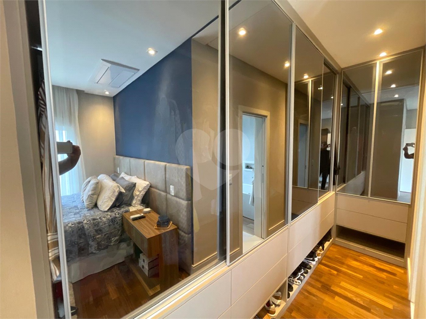 Casa à venda com 3 suítes no condomínio Hills, Arujá - SP