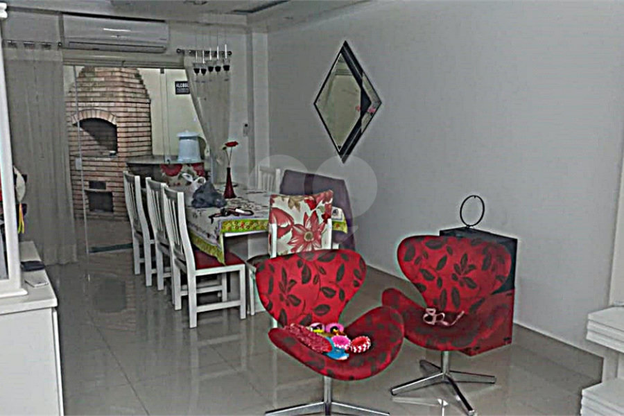 Casa à venda com 3 quartos, sendo 1 suíte, em Vila Guilherme, São Paulo, SP