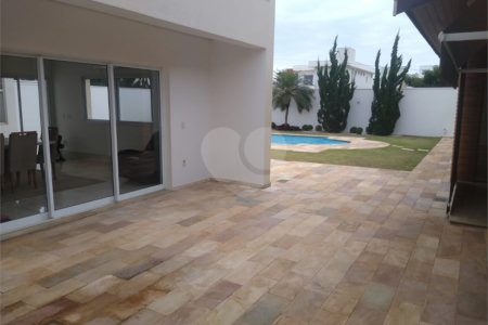 Casa à venda com 4 quartos, sendo 2 suítes,  no condomínio Damha Iii, São Carlos - SP
