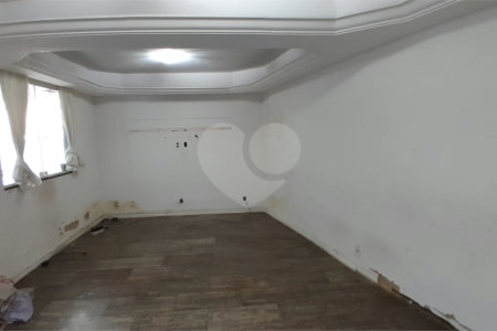 Casa à venda com 3 quartos, sendo 1 suíte, em Inhoaíba, Rio de Janeiro, RJ