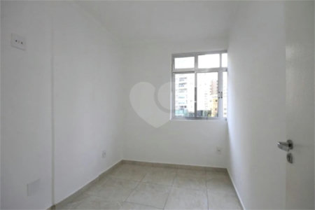 Apartamento à venda com 2 quartos em Bela Vista, São Paulo, SP