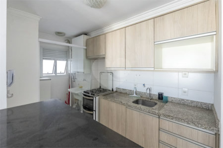 Apartamento à venda com 3 quartos, sendo 1 suíte, em Jardim Parque Morumbi, São Paulo, SP