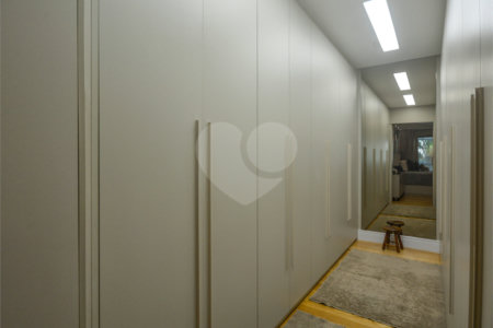 Apartamento à venda com 3 suítes em Jardim Fonte do Morumbi, São Paulo, SP