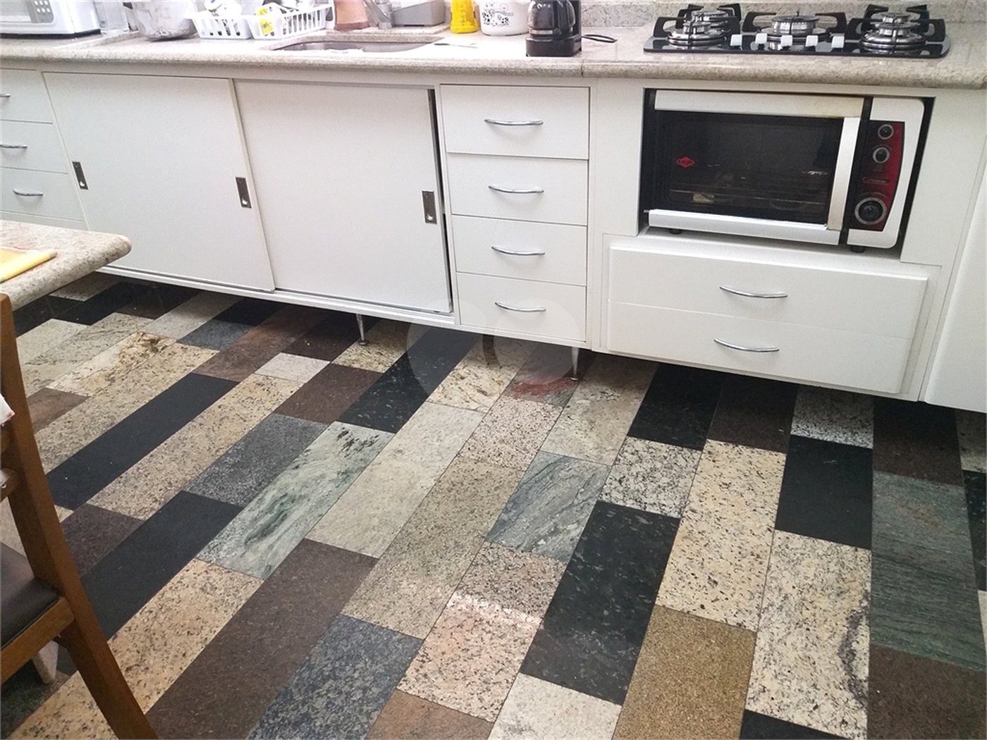 Casa à venda com 3 quartos, sendo 1 suíte, em Capela, Vinhedo, SP