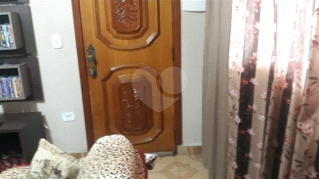 Sobrado à venda com 3 quartos, sendo 1 suíte, em Parque Continental I, Guarulhos, SP