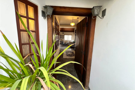 Casa à venda com 4 quartos, sendo 3 suítes, em Chácara Monte Alegre, São Paulo, SP
