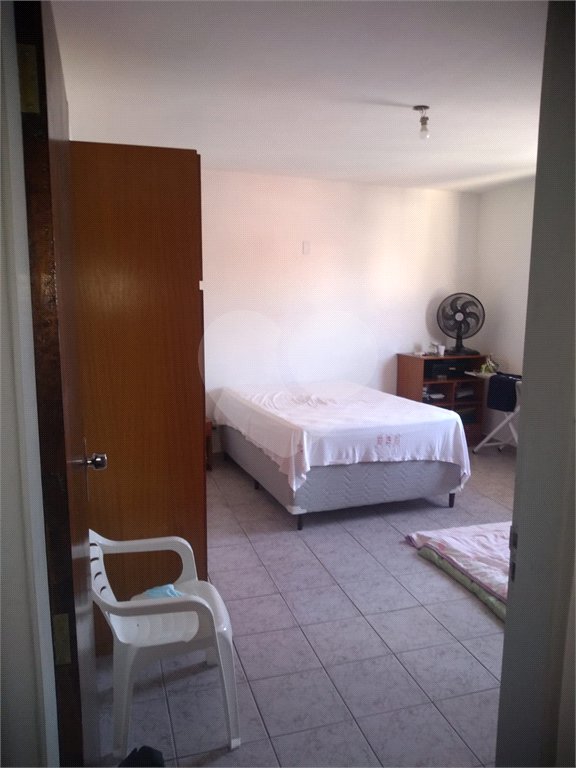 Sobrado à venda com 3 quartos em Vila Marari, São Paulo, SP