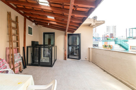 Casa Térrea à venda com 9 quartos, sendo 3 suítes, em Vila Romana, São Paulo, SP