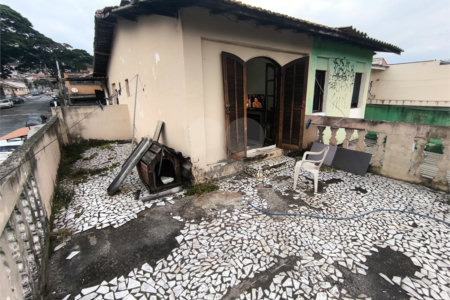 Sobrado à venda com 2 quartos, sendo 1 suíte, em Jardim Jamaica, São Paulo, SP
