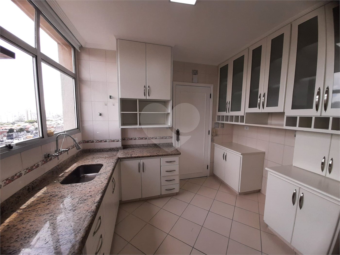Apartamento à venda com 3 quartos, sendo 1 suíte, em Santana, São Paulo, SP