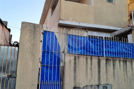 Sobrado à venda com 3 quartos em Vila Basileia, São Paulo, SP