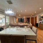 Apartamento á venda com 200m² - Bosque da Saúde