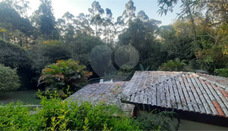 Casa à venda ou para alugar com 4 quartos, sendo 2 suítes,  em Serra da Cantareira, Mairiporã, SP