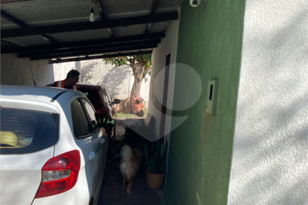 Casa à venda com 2 quartos, sendo 1 suíte, em Parque dos Ipês II, Ponta Porã, MS