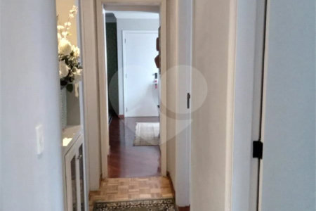 Apartamento à venda com 3 quartos, sendo 2 suítes,  em Campo Belo, São Paulo, SP
