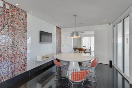 Apartamento à venda com 4 suítes em Campo Belo, São Paulo, SP