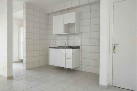 Apartamento para alugar com 2 quartos, sendo 1 suíte,  em Jardim das Palmeiras, Atibaia, SP