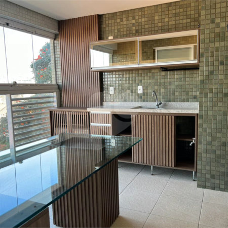APARTAMENTO NA VILA MARIANA