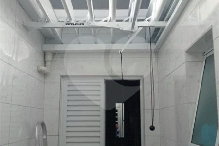 Apartamento com 80m² , 2 dormitórios , sendo 1 suíte , 1 vaga , à venda na Vila Tibiriça , em Santo André.