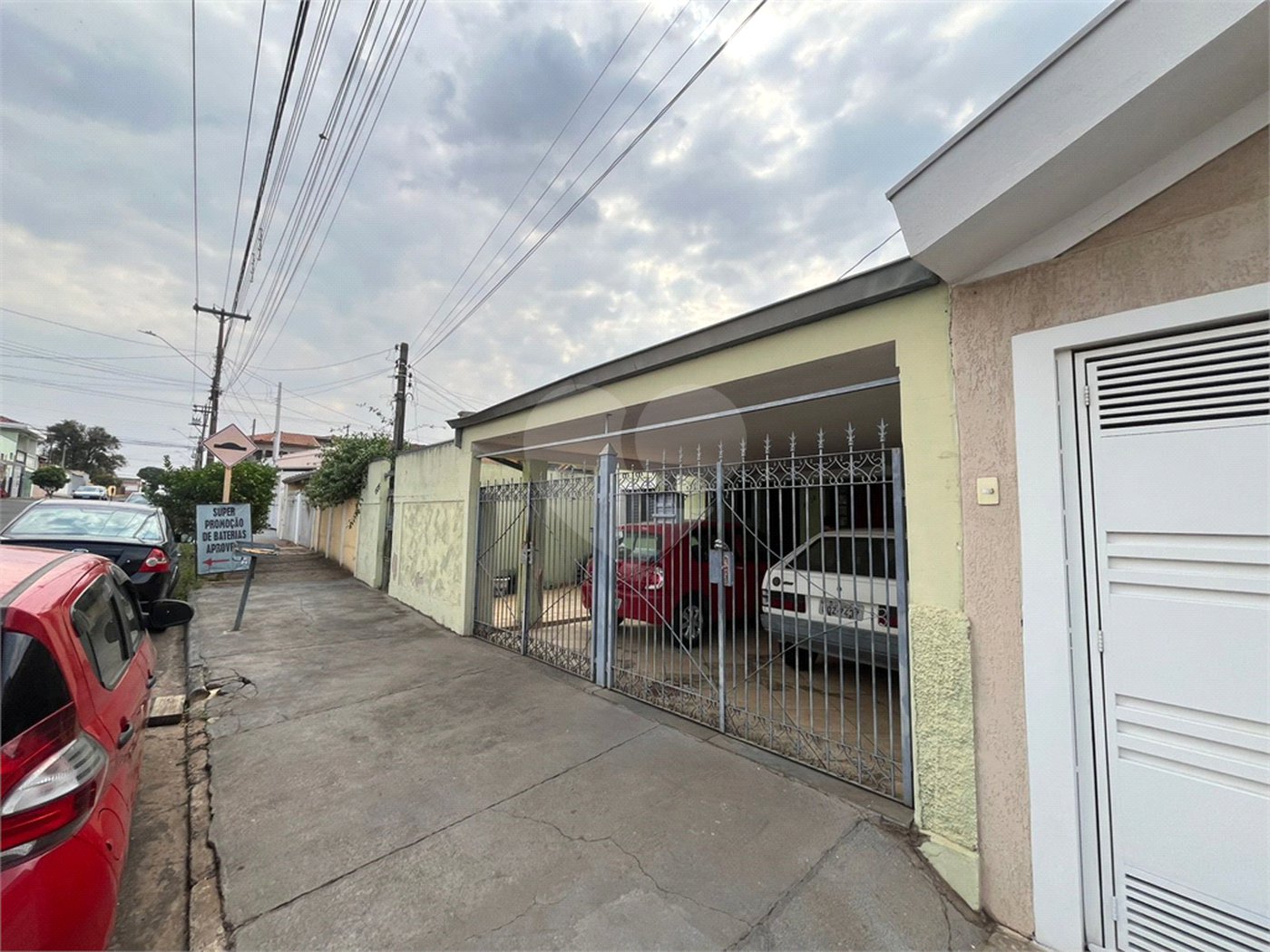 Casa a venda com 5 dormitórios no Boa Vista