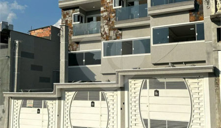 Sobrado à venda com 3 quartos, sendo 1 suíte,  em Vila Pirituba, São Paulo, SP