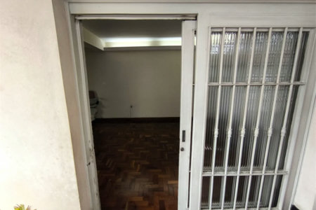 Sobrado à venda com 5 quartos, sendo 1 suíte, em Jardim Trussardi, São Paulo, SP