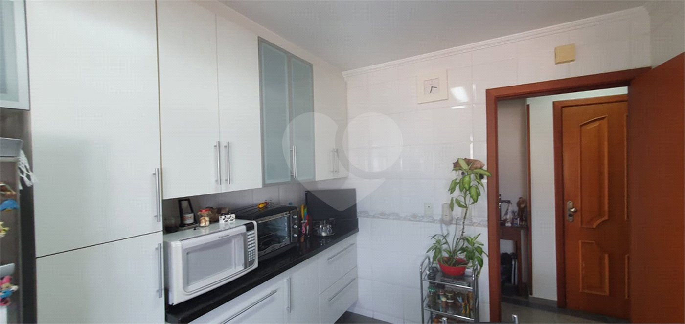 Apartamento à venda com 3 suítes em Vila Paulicéia, São Paulo, SP