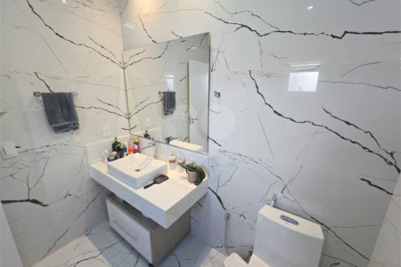 Casa à venda com 3 quartos, sendo 2 suítes, no condomínio Golden, Itapetininga - SP