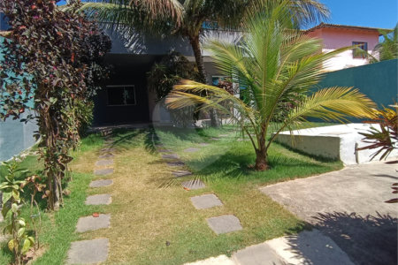 Casa à venda com 3 quartos, sendo 2 suítes,  em Rasa, Armação dos Búzios, RJ