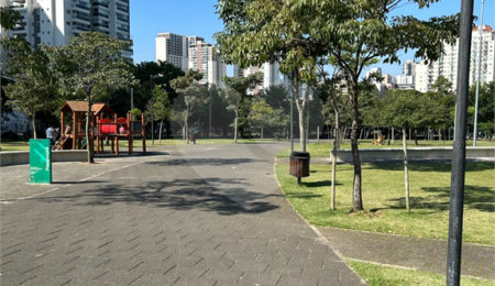 Apartamento à venda com 2 quartos, sendo 1 suíte,  em Água Branca, São Paulo, SP