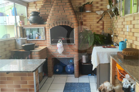 Casa à venda com 3 quartos em Jardim Cumbica, Guarulhos, SP