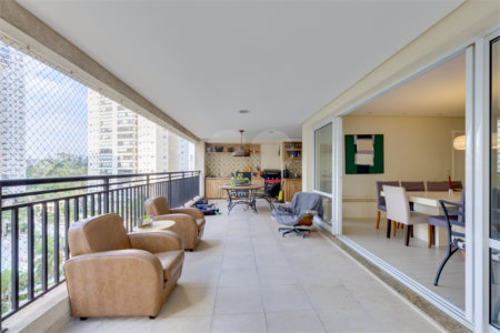 Apartamento à venda com 4 suítes em Jardim Marajoara, São Paulo, SP
