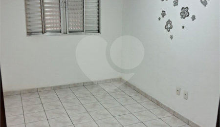 Casa à venda com 3 quartos em Anhangabaú, Jundiaí, SP