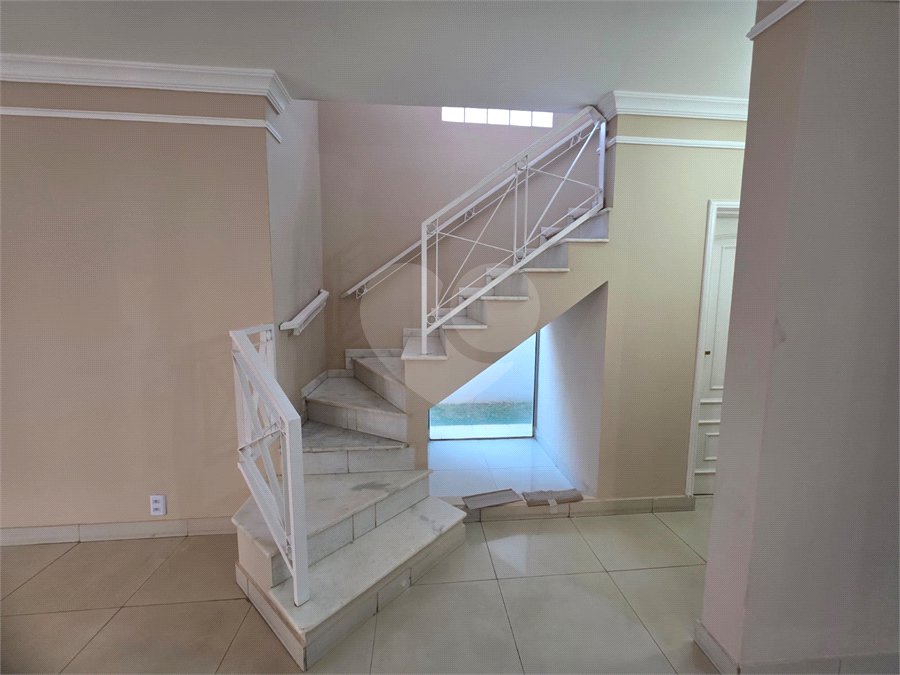 Casa à venda ou para alugar com 3 suítes no condomínio Villagio Capriccio, Louveira - SP