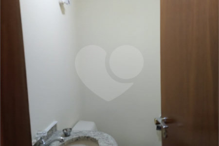 Apartamento para alugar com 3 suítes em Campo Belo, São Paulo, SP