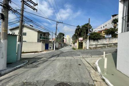 Sobrado à venda com 2 quartos em Vila Gustavo, São Paulo, SP