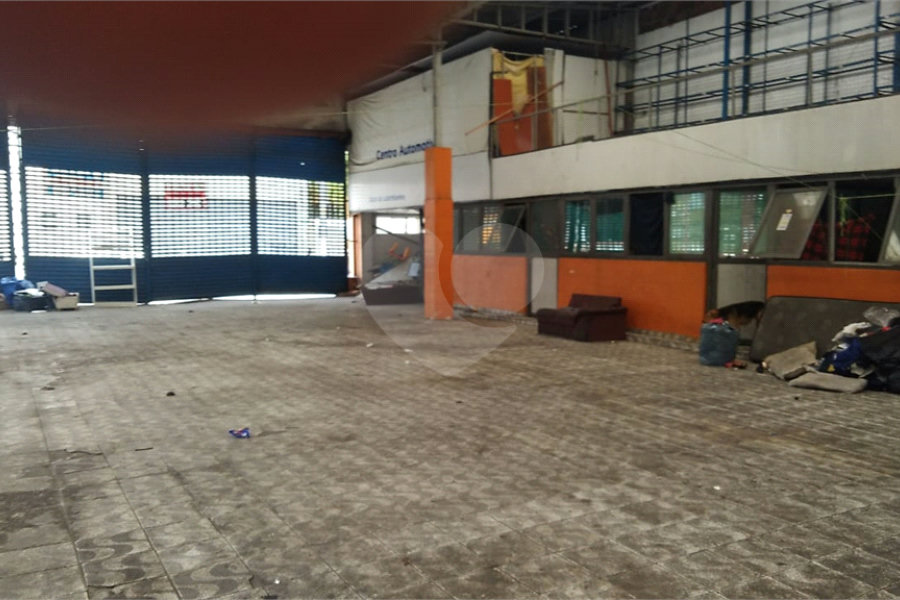 Prédio à venda em Pari, São Paulo, SP