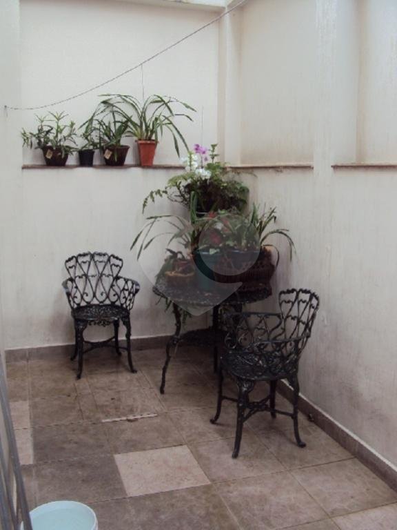 Sobrado à venda com 3 quartos, sendo 1 suíte,  em Jardim Pinheiros, São Paulo, SP