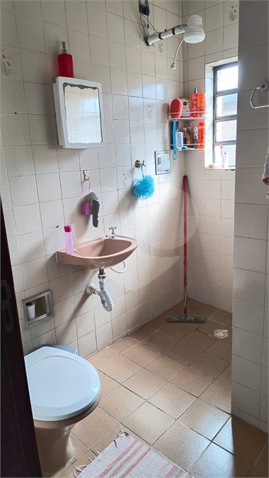 Sobrado à venda com 3 quartos em Tremembé, São Paulo, SP