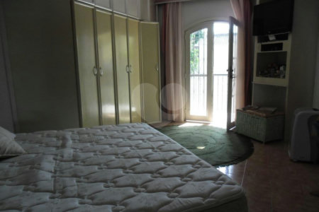 Sobrado à venda com 4 quartos, sendo 2 suítes, em Vila Mazzei, São Paulo, SP