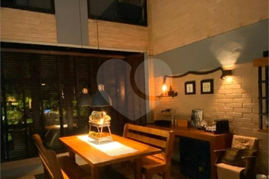 Sobrado à venda com 2 suítes em Vila Sabrina, São Paulo, SP