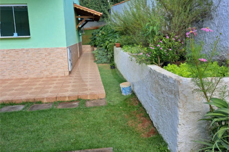 Chácara à venda com 3 quartos, sendo 2 suítes,  em Chácaras Fernão Dias, Atibaia, SP
