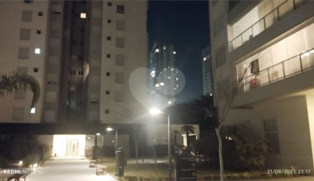 Apartamento à venda ou para alugar com 3 suítes em Vila Anastácio, São Paulo, SP
