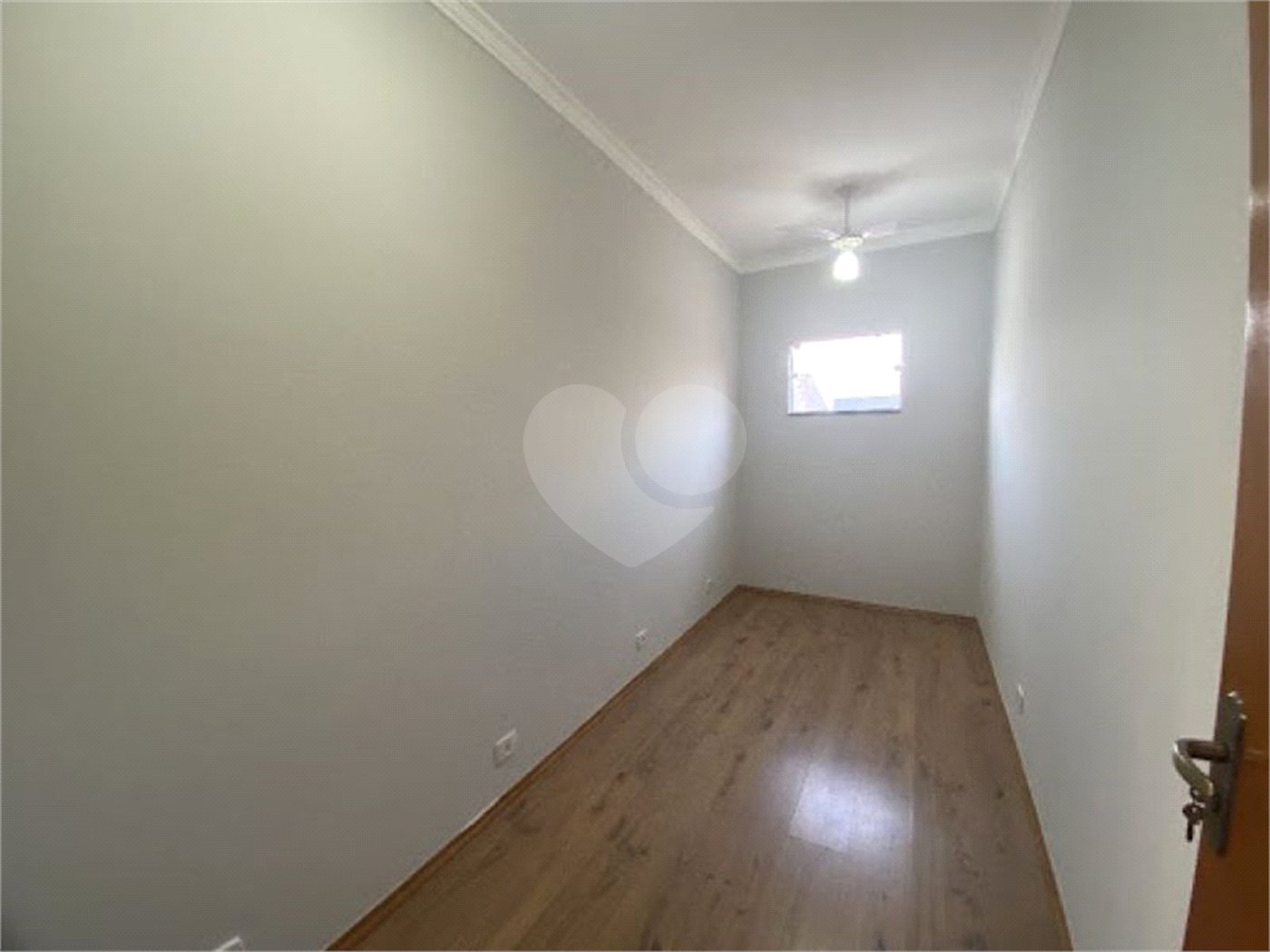 Casa à venda com 4 quartos, sendo 2 suítes,  em Jardim Santa Marta III, Salto, SP
