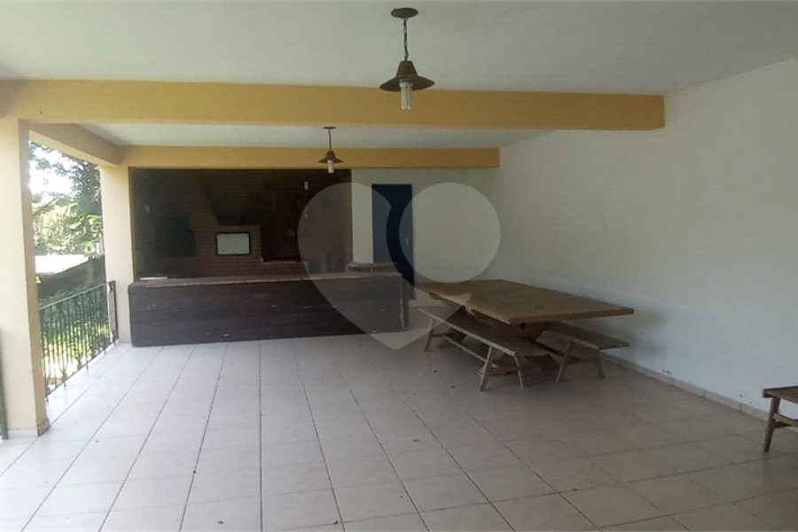 Casa à venda com 5 quartos, sendo 1 suíte, em Roseira, Mairiporã, SP