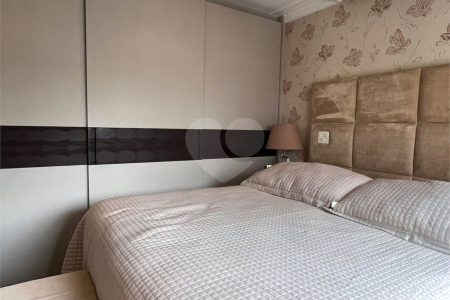 Apartamento à venda com 3 suítes em Santana, São Paulo, SP