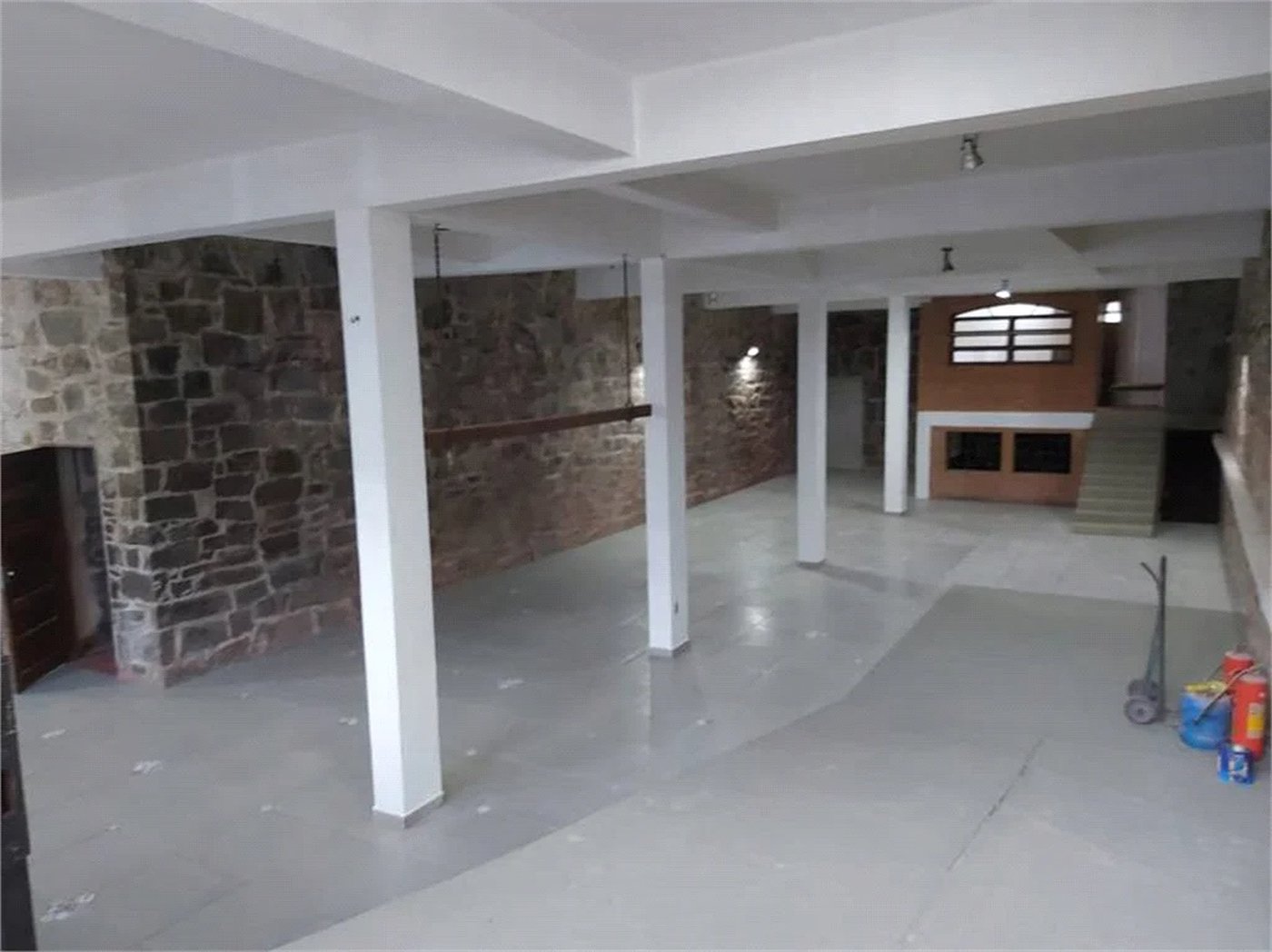 Casa à venda com 4 suítes em Jardim Londrina, São Paulo, SP