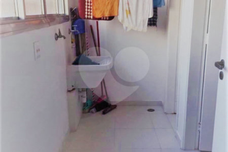 Apartamento à venda com 3 quartos, sendo 1 suíte, em Vila Mariana, São Paulo, SP